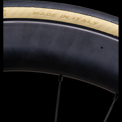 Pirelli P ZERO Race TLR RS Retro Cycle Tyre
