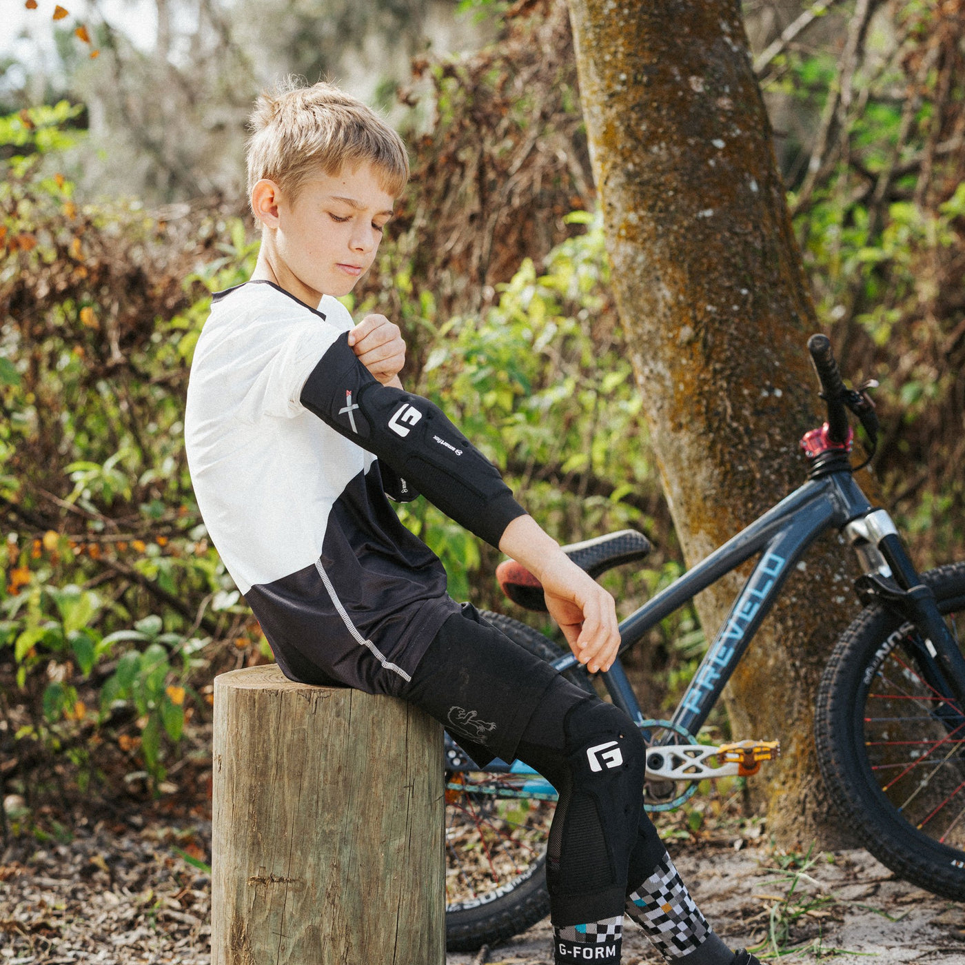 G-Form cycling protection Youth Pro-X4 Elbow Guard