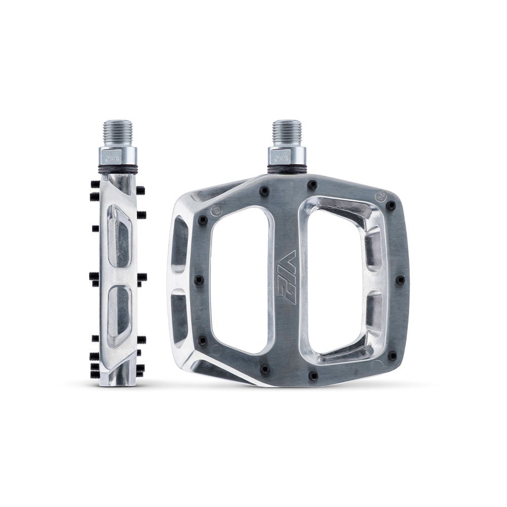 DMR V12 Flat Alloy MTB BMX pedals – Sprocket & Gear