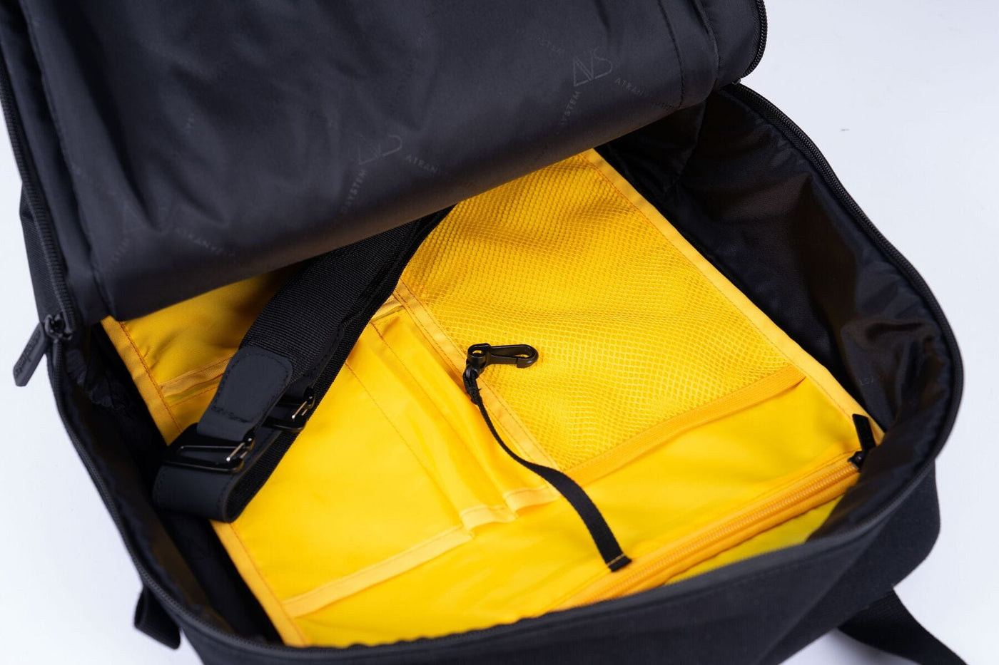 AtranVelo Triple-X Metro Side Bag With Laptop Compartment