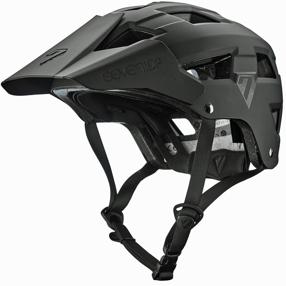7IDP M5 BOA Helmet 2022