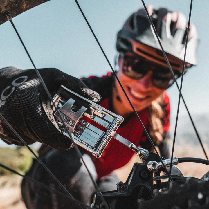 Lezyne Super SV23 Compact Multi Tool - Sprocket &amp; Gear